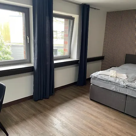 Garland-rooms *
