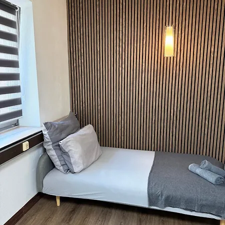Garland-rooms *