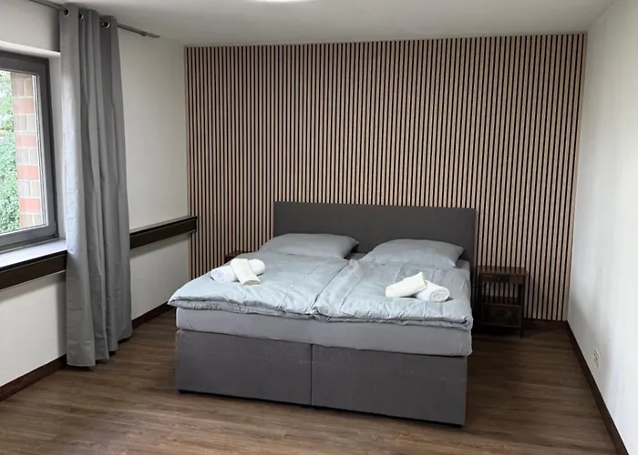 Garland-rooms Apartment *